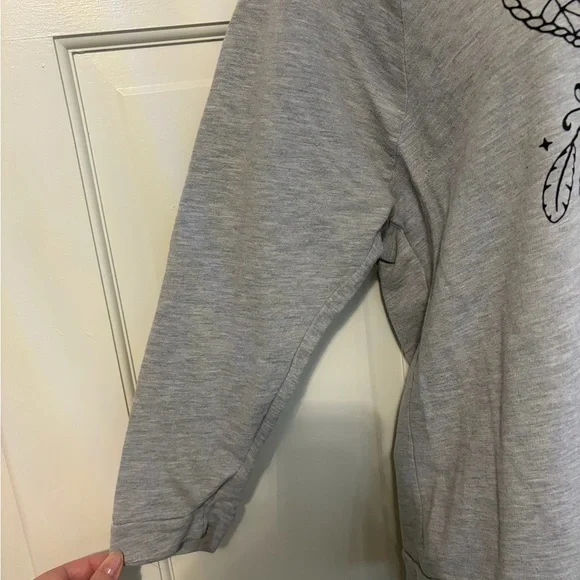 Next Level Apparel Gray Heart Dreamcatcher Long Sleeve Top - Picture 2 of 4
